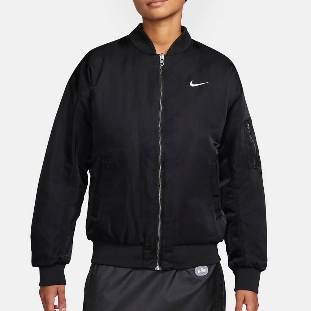 🖤🖤🖤Nike bomber Jacket 🖤🖤🖤